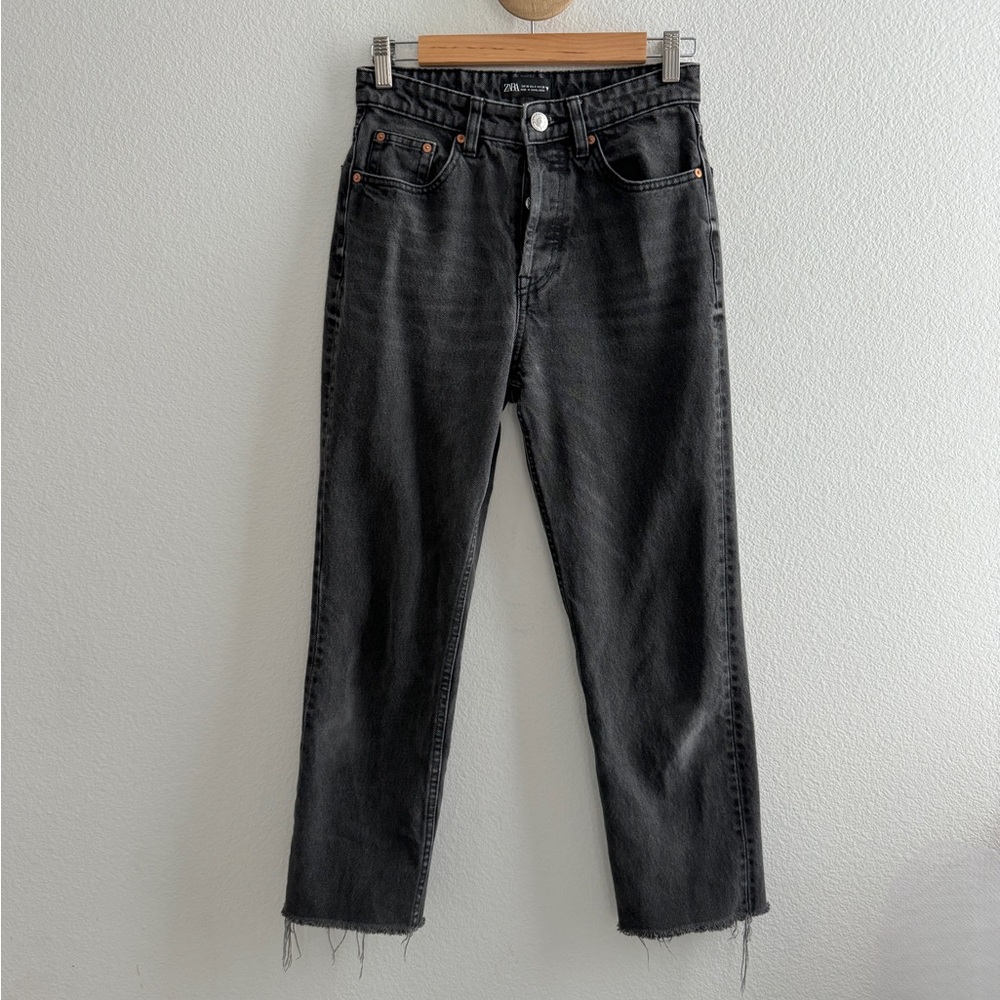 Zara Denim Black Straight Leg Cropped Jeans